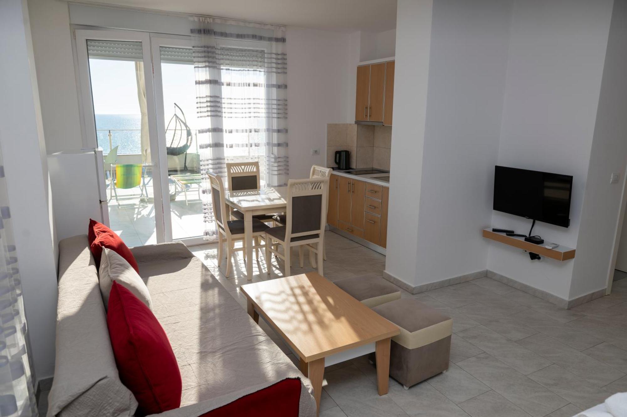 Roxhensi Apartment Shëngjin Екстериор снимка